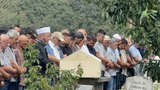 Kürek sörfü yaparken kaybolmuştu, son yolculuğuna uğurlandı

