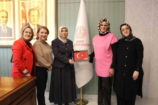 Kurs s&uuml;re&ccedil;leri ve eğitim faaliyetleri ele alındı
