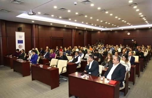 Kurumsal Sürdürülebilirlik Raporlaması GTO’da konuşuldu

