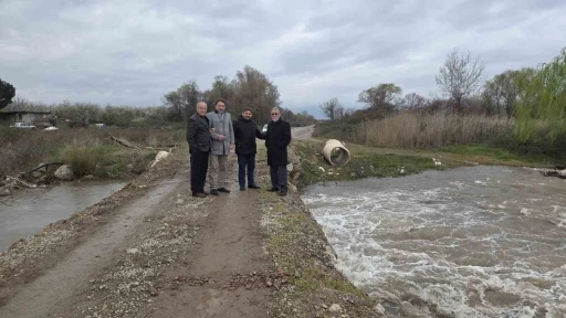 Kuruyan dere coştu, İznik G&ouml;l&uuml;&rsquo;ne umut oldu

