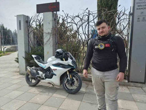 Kurye ile polis arasında komik ceza diyaloğu: "Ka&ccedil;arsanız yakalarım"
