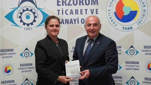 Kuşadası Kadın Girişimciler Kurulu Başkanı Zeytin’den Başkan Özakalın’a ziyaret
