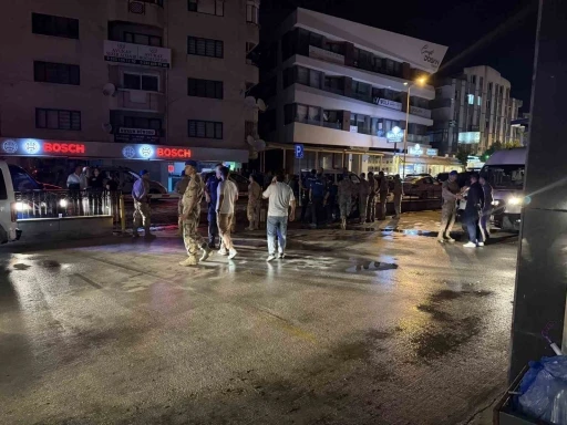 Kuşadası merkezli dev operasyon: 1,1 milyar TL’lik dolandırıcılık zinciri çökertildi
