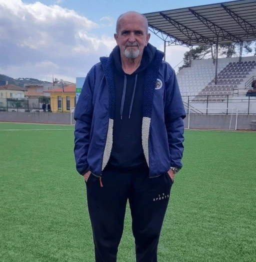 Kuşadası&rsquo;nda boğulan emekli &ouml;ğretmen yaşamını yitirdi
