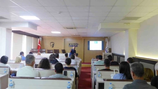 Kuşadası Ticaret Odası’nda Lejyoner Hastalığı Hakkında Eğitim Verildi

