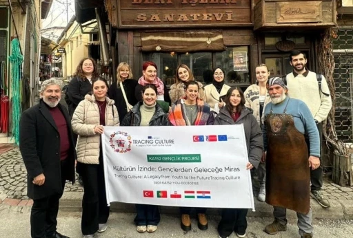 K&uuml;tahya, Avrupa &uuml;lkelerinden gelen gen&ccedil;lerin buluşma noktası oldu

