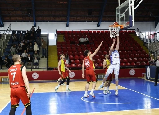 Kütahya Belediyespor, Tire Belediyespor’u mağlup etti
