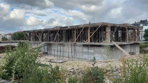 K&uuml;tahya&rsquo;da 3 iş&ccedil;inin &ouml;ld&uuml;ğ&uuml; inşaat faciasında 3 kişi tutuklandı
