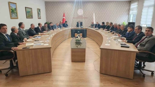 K&uuml;tahya&rsquo;da il&ccedil;e milli eğitim m&uuml;d&uuml;rleri toplantısı yapıldı
