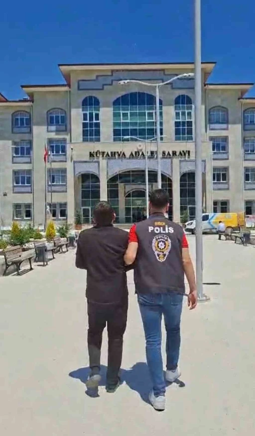 K&uuml;tahya&rsquo;da nitelikli dolandırıcılık operasyonu, 1 ş&uuml;pheli tutuklandı
