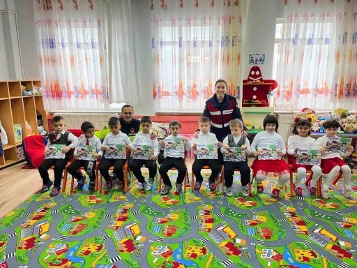 K&uuml;tahya&rsquo;da okullar ve &ccedil;evresinde g&uuml;venlik tedbirleri artırıldı
