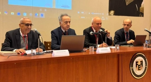 Kütahya’da &quot;14. Yüzyıl Anadolusu’nda Beyler, Çelebiler ve Ahiler&quot; sempozyumu
