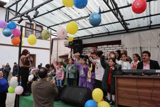 Kütahya’da &quot;Çocuk Bayramlaşması Şenliği&quot;
