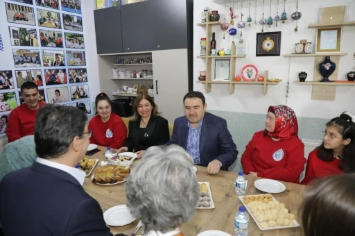 K&uuml;tahya&rsquo;da "Farklı değil, birlikte" projesi hayata ge&ccedil;irildi
