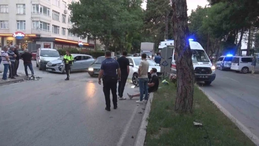 K&uuml;tahya&rsquo;da trafik kazası: 2 yaralı
