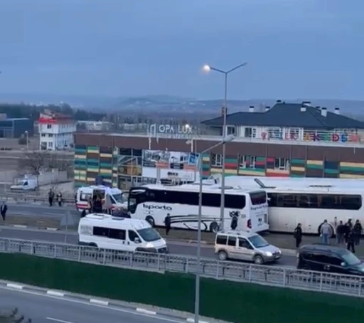 K&uuml;tahya&rsquo;da zincirleme trafik kazası: 3 yaralı
