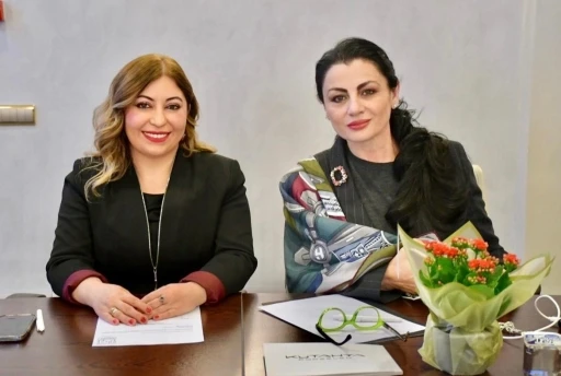 K&uuml;tahya&rsquo;daki s&ouml;yleşide kadınların aile, toplum ve sosyal yaşam &uuml;zerindeki d&ouml;n&uuml;şt&uuml;r&uuml;c&uuml; rol&uuml;ne dikkat &ccedil;ekildi
