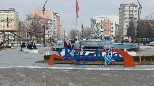 K&uuml;tahya&rsquo;nın n&uuml;fusu geriledi
