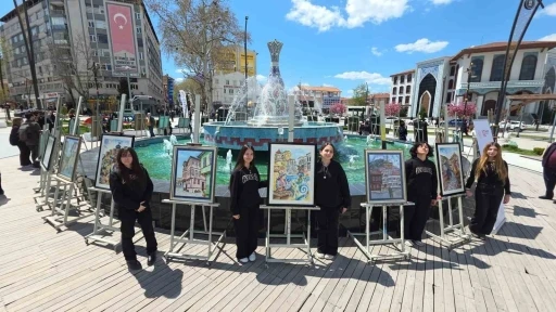 K&uuml;tahya ve Sakarya&rsquo;dan &ouml;ğrenciler aynı sergide buluştu
