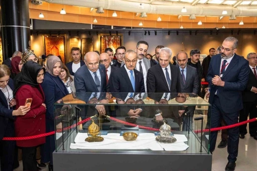Kutsal emanetler Malatya&rsquo;da sergilendi
