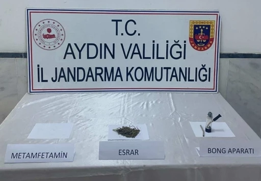 Kuyucak’ta şüpheli araçta uyuşturucu ele geçirildi
