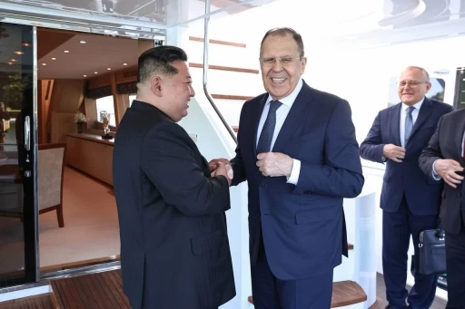 Kuzey Kore lideri Kim, Rusya Dışişleri Bakanı Lavrov’u ağırladı
