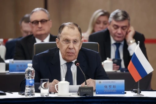 Lavrov: &quot;Trump, savaşı uzatmak isteyen NATO ve AB ülkelerinin baskısına maruz kalıyor&quot;
