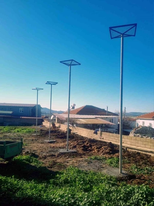 Leylekler i&ccedil;in g&uuml;venli yuva