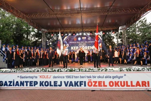 LGS&rsquo;de &ccedil;ifte şampiyonluk Gaziantep Kolej Vakfı&rsquo;nda
