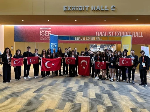 Lise öğrencilerinden gururlandıran başarı: 5 ödül
