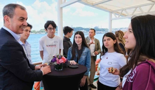 Lise &ouml;ğrencilerinin girişimcilik yolculuğu başladı
