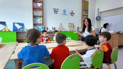 Lokomotif &Ccedil;ocuk K&ouml;y&uuml; Lotus&rsquo;ta ilk ders heyecanı yaşandı
