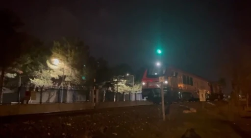 Lokomotifin çarptığı 16 yaşındaki genç hastanede hayatını kaybetti
