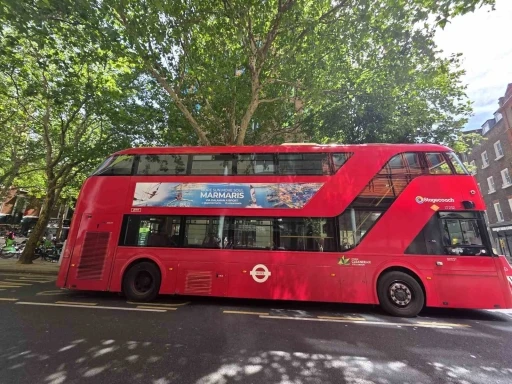 Londra sokaklarında Marmaris ve Fethiye r&uuml;zgarı
