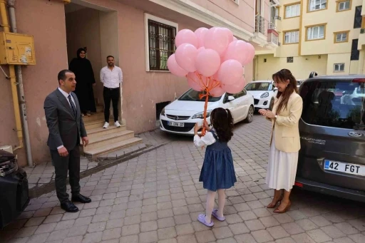 L&ouml;semiyi yenen Z&uuml;mra&rsquo;nın balon u&ccedil;urma hayali Vali Taşolar ile ger&ccedil;ek oldu
