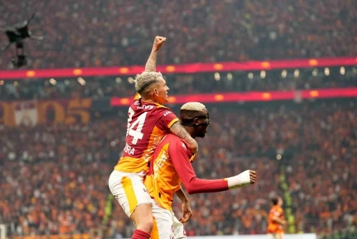 Lucas Torreira&rsquo;nın bu sezonki 4. gol sevinci
