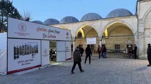 L&uuml;leburgaz&rsquo;da ilk iftar Sokollu Mehmet Paşa Camii&rsquo;nde a&ccedil;ıldı
