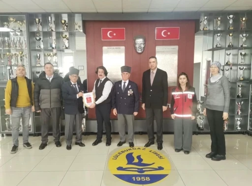 L&uuml;leburgaz&rsquo;da "Vatan ve Kahramanlık Buluşmaları" programı d&uuml;zenlendi
