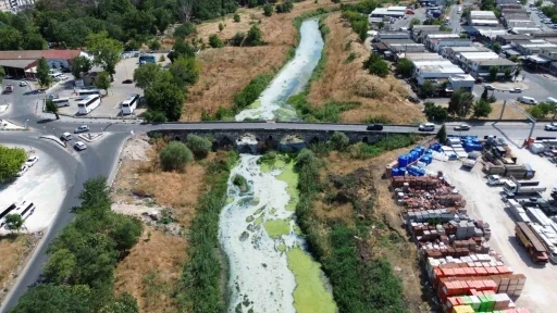Lüleburgaz Deresi’nin rengi değişti
