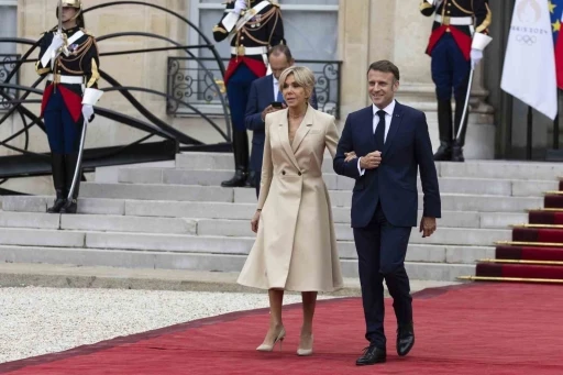 Macron çifti, &quot;First Lady erkek doğdu&quot; iddiasına karşı ABD’de dava açtı
