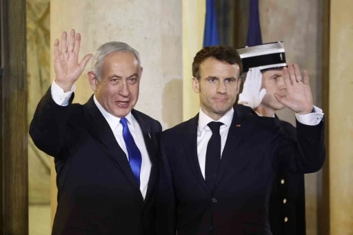 Macron’dan Netanyahu’ya Gazze çağrısı: &quot;Sivillerin yaşadığı korkunç acılar sona ermeli&quot;
