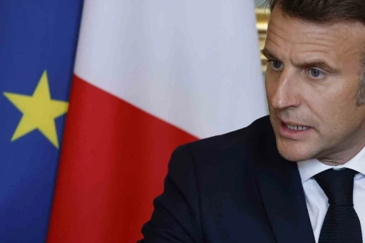 Macron: &quot;Fransa’da ırkçılığın ve din temelli nefretin asla yeri olmayacak&quot;
