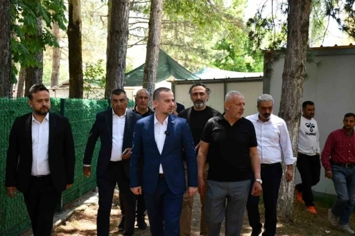 MAGİNDER heyeti Doğanşehir’de esnaf ve vatandaşlarla buluştu
