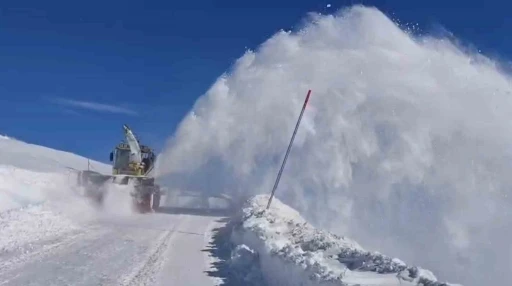 Malatya B&uuml;y&uuml;kşehir Belediyesi&rsquo;nden karla m&uuml;cadele seferberliği
