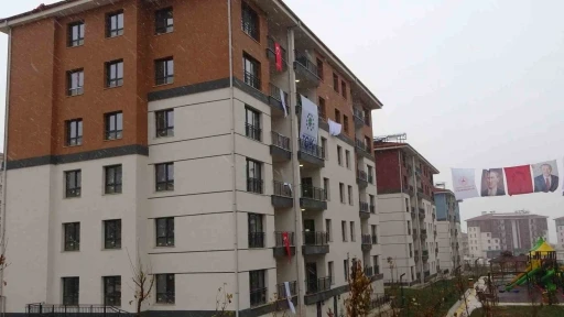 Malatya&rsquo;da 11 bin 367 konut ve 128 iş yeri i&ccedil;in kura &ccedil;ekimi yapıldı
