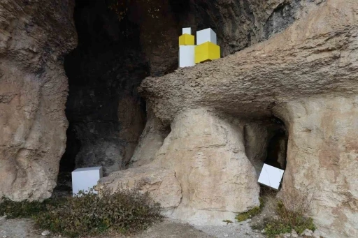 Malatya’da bin 500 rakımdaki mağaralarda çağdaş sanat sergisi
