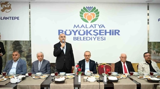 Malatya’da Büyükşehir Belediyesinden Muharrem İftarı
