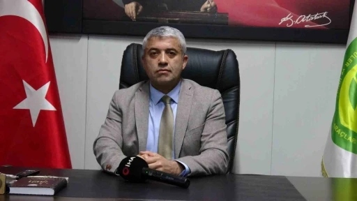 Malatya&rsquo;da buzlanma servis ara&ccedil;larını da vurdu
