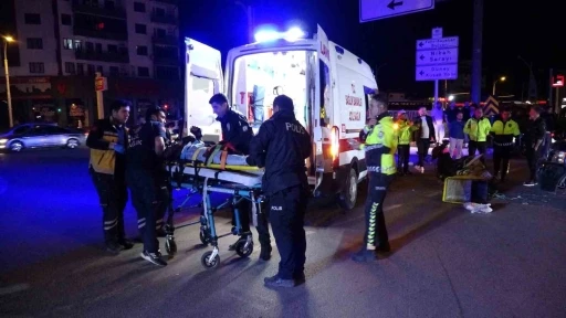Malatya&rsquo;da cip ile motosiklet &ccedil;arpıştı: Motokurye yaralandı
