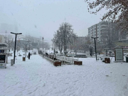 Malatya&rsquo;da eğitime 1 g&uuml;n ara verildi
